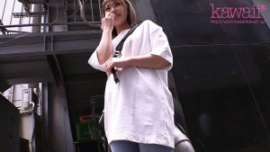 スレンダー素人SEXビデオ！自ら腰を振っちゃうエロ動画！